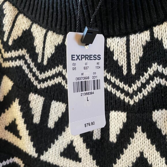 Express Black and White Print Sweater Size Large NWT - Picture 5 of 6